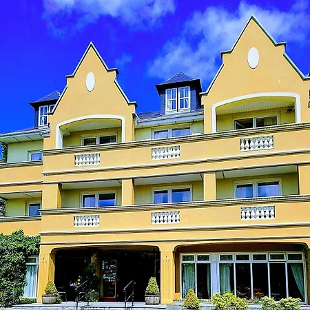 Konukevi Earls Court House Killarney