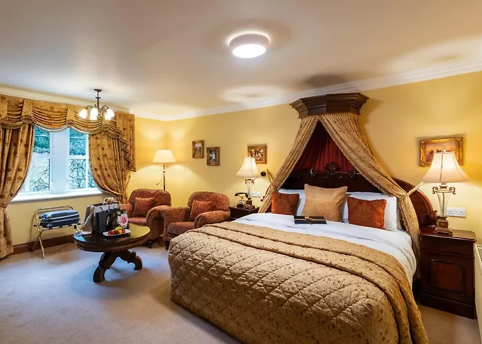 Earls Court House Gasthof 4*