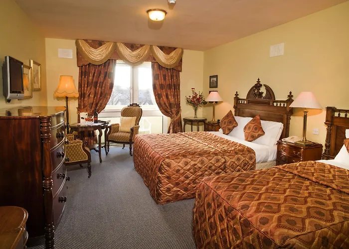 Earls Court House Gasthof 4*