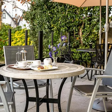 Earls Court House بيت ضيافة كيلارني