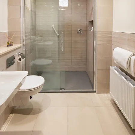 Earls Court House بيت ضيافة